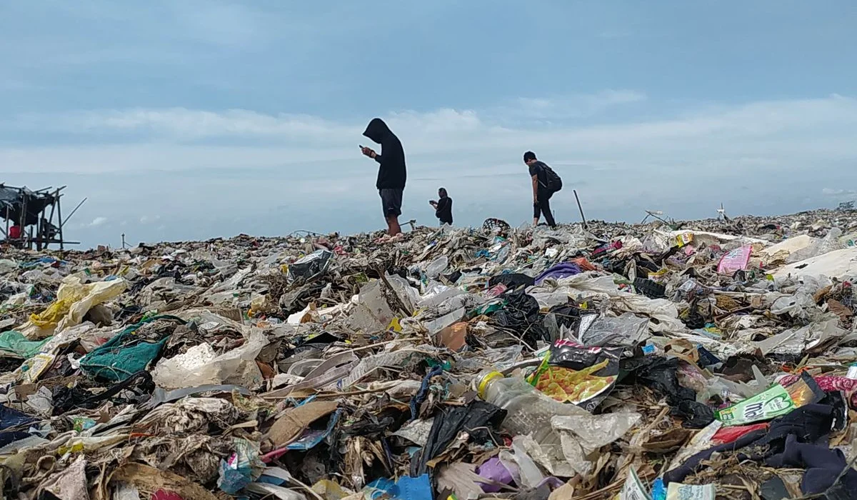 Pendekatan-Sosial-Budaya-dan-Pengawasan-Ketat