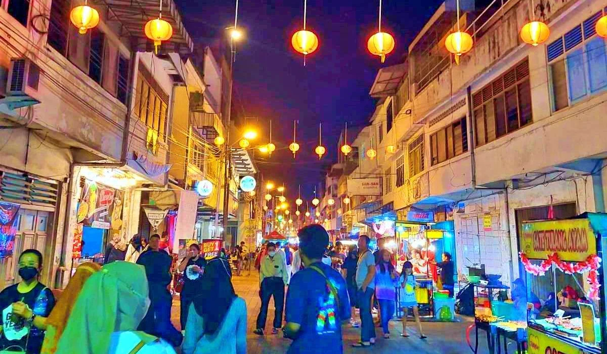 Peran-Komunitas-dan-Stakeholder-Dalam-Menjaga-Keberagaman