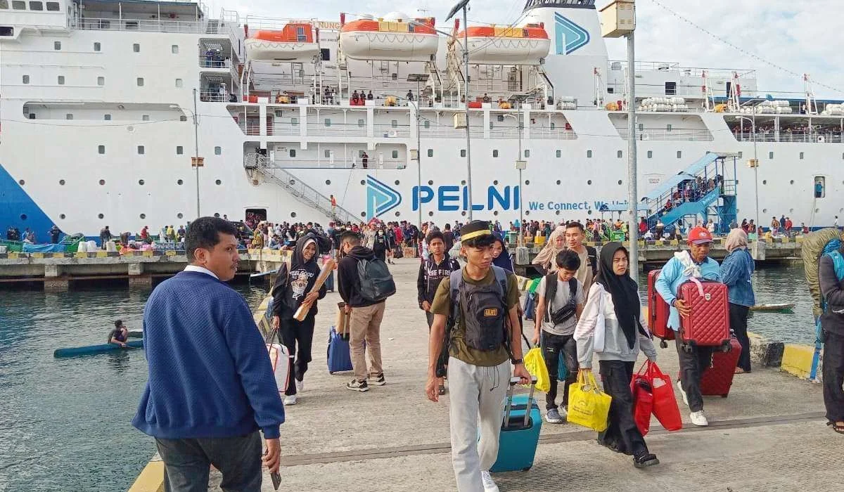 Persiapan-dan-Pelayanan-Pelni-untuk-Menyambut-Lonjakan-Penumpang