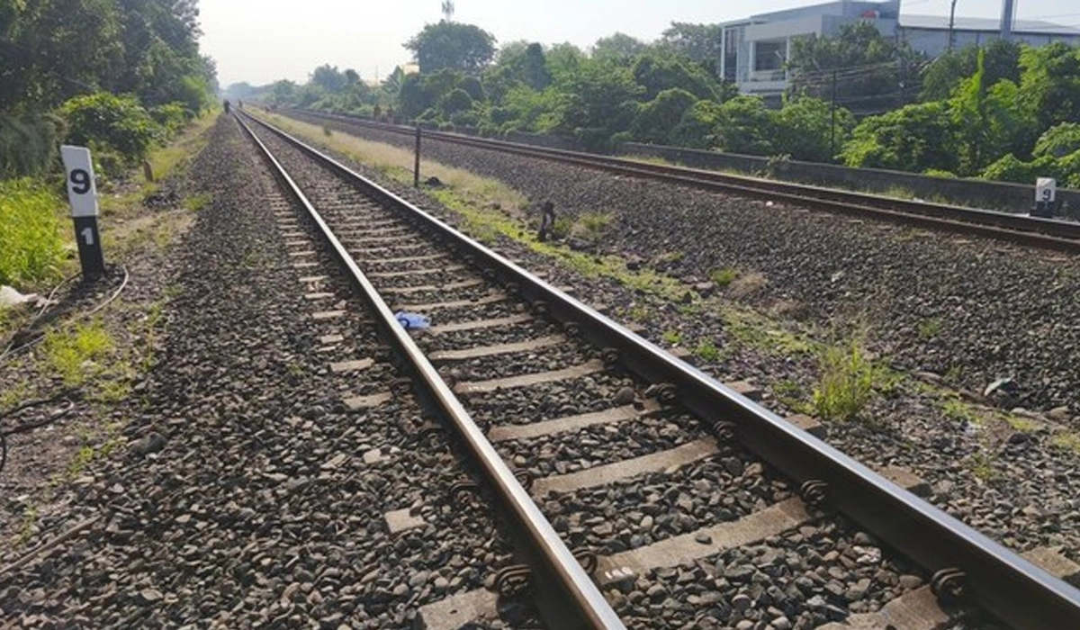 Pria-Tak-Dikenal-Tewas-Akibat-Tabrakan-dengan-KA-di-Krobokan