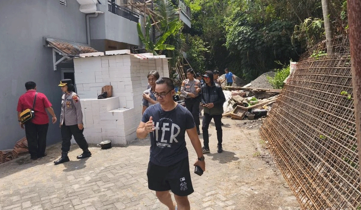 Blokir-Jalan-di-Semarang,-Akamsi-Tantang-Satpol-PP-ke-Pengadilan