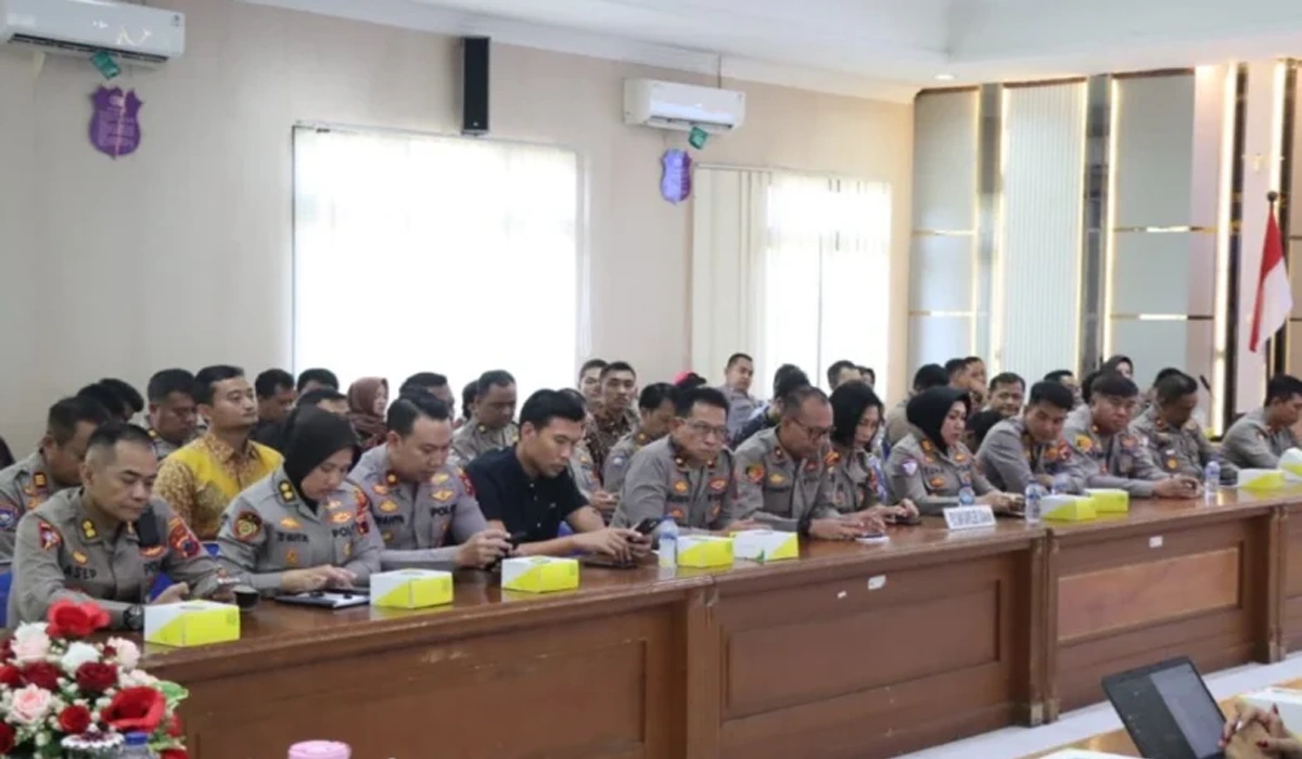 Edukasi-dan-Penyuluhan-ke-Masyarakat-Sebagai-Upaya-Preventif