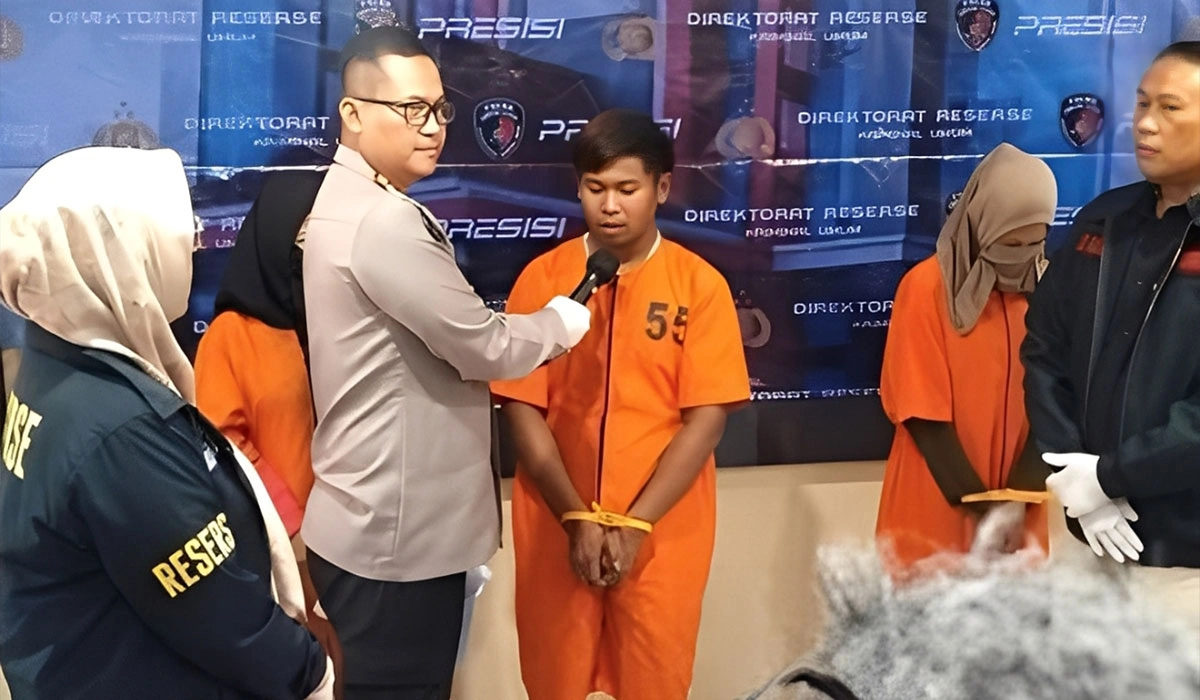 Kasus Pria Semarang Tega Jual Bayi Dari Istri Keduanya Rp 8 Juta Kasus Pria Semarang Tega Jual Bayi Dari Istri Keduanya Rp 8 Juta