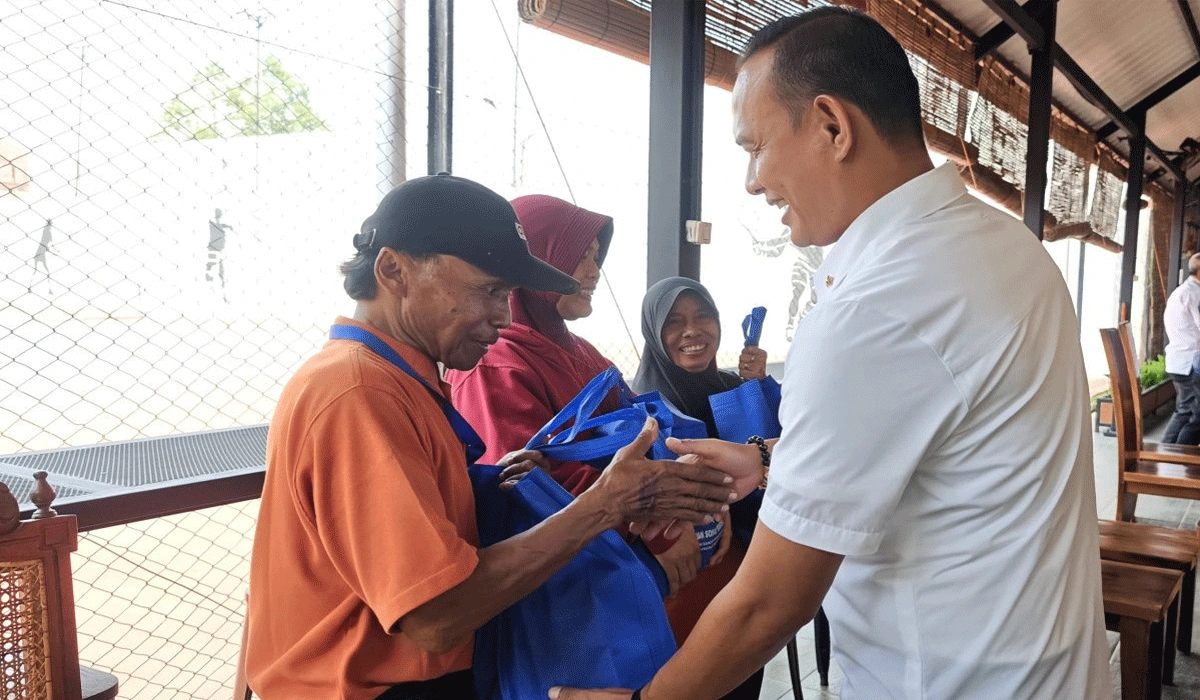 Lapas-Semarang-Salurkan-Bansos-Untuk-Keluarga-20-Narapidana