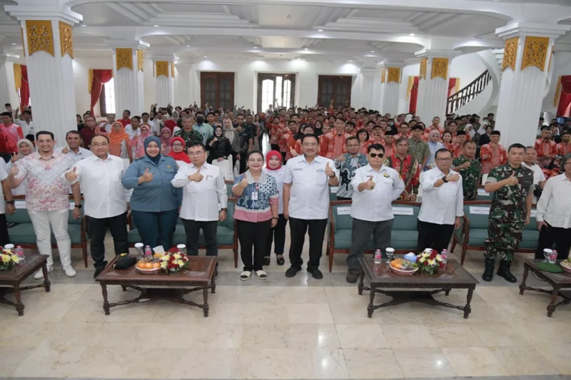 Terkumpul Rp 3 Miliar Di Bulan Dana PMI, Agustina Wilujeng Apresiasi Solidaritas Masyarakat Terkumpul Rp 3 Miliar Di Bulan Dana PMI, Agustina Wilujeng Apresiasi Solidaritas Masyarakat