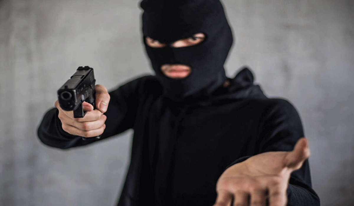 Nekat Rampok Kasir Indomaret Di Semarang, Pemuda Asal Malang Malah Babak Belur Dihajar Warga