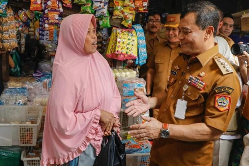 Gubernur Ahmad Luthfi, Ambil Langkah Strategis Stabilisasi Harga Bahan Pokok